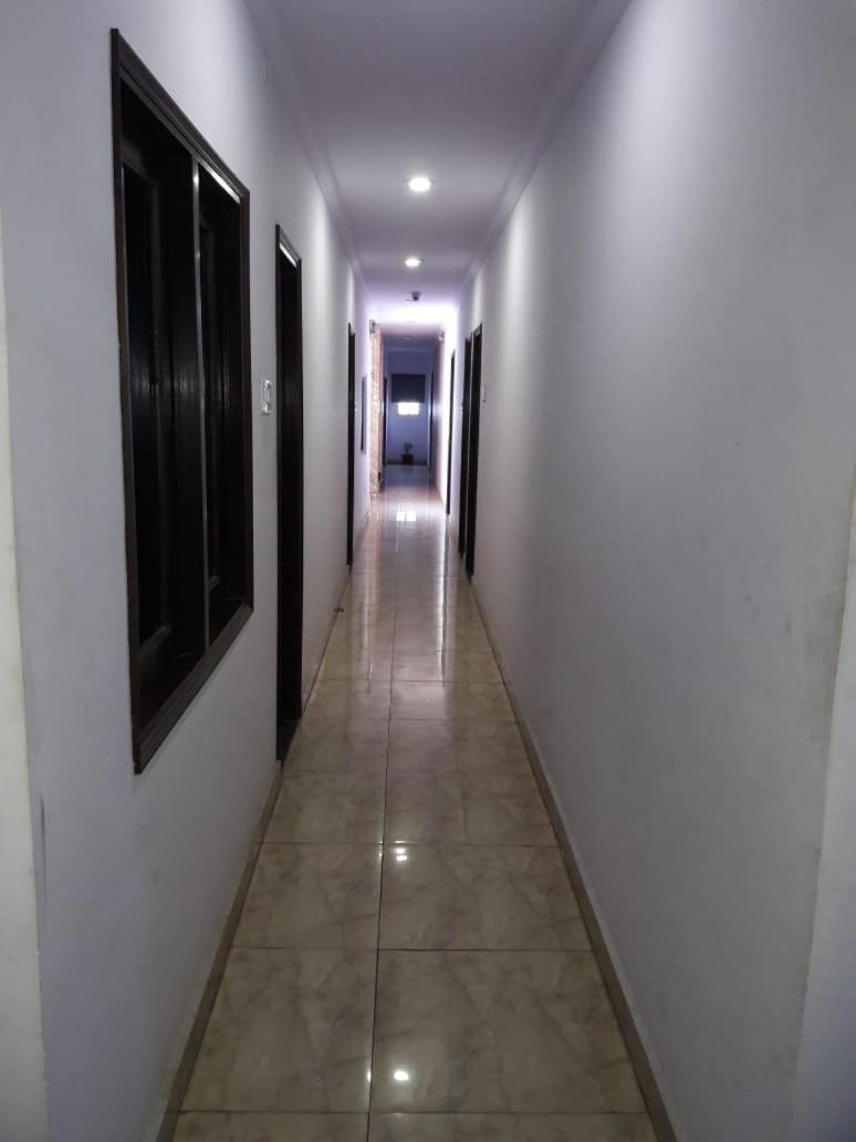 Budget Kanha Hotel 2*